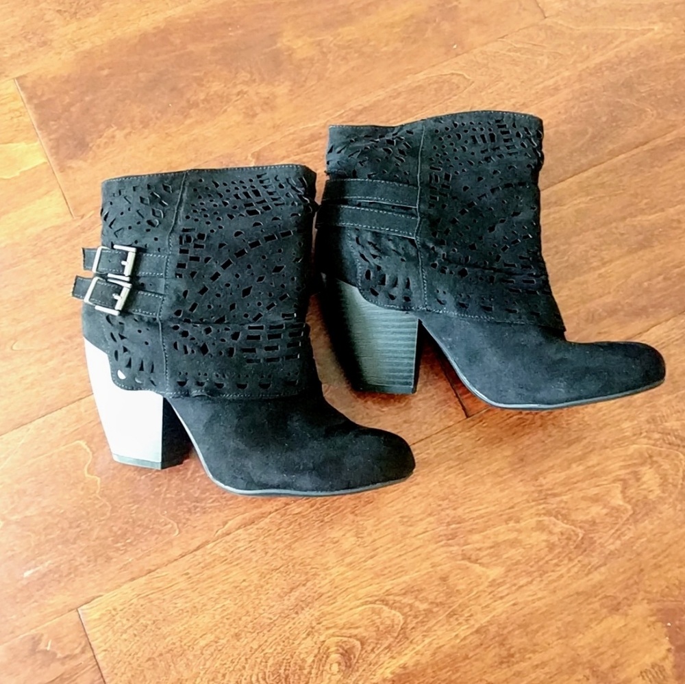 New Sugar Black Booties